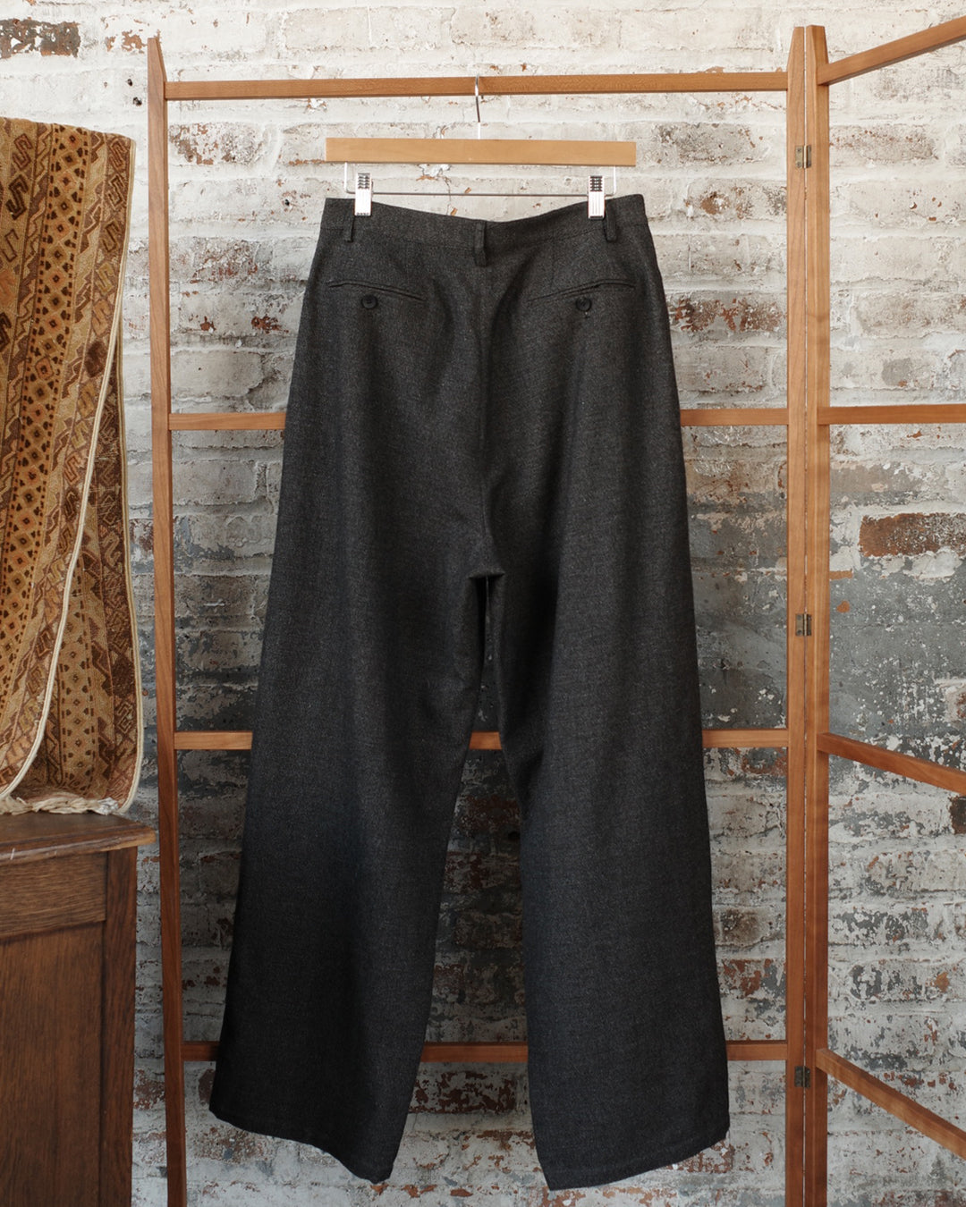 Charcoal Wool Yak Linen Twill Triple Pleated Pant