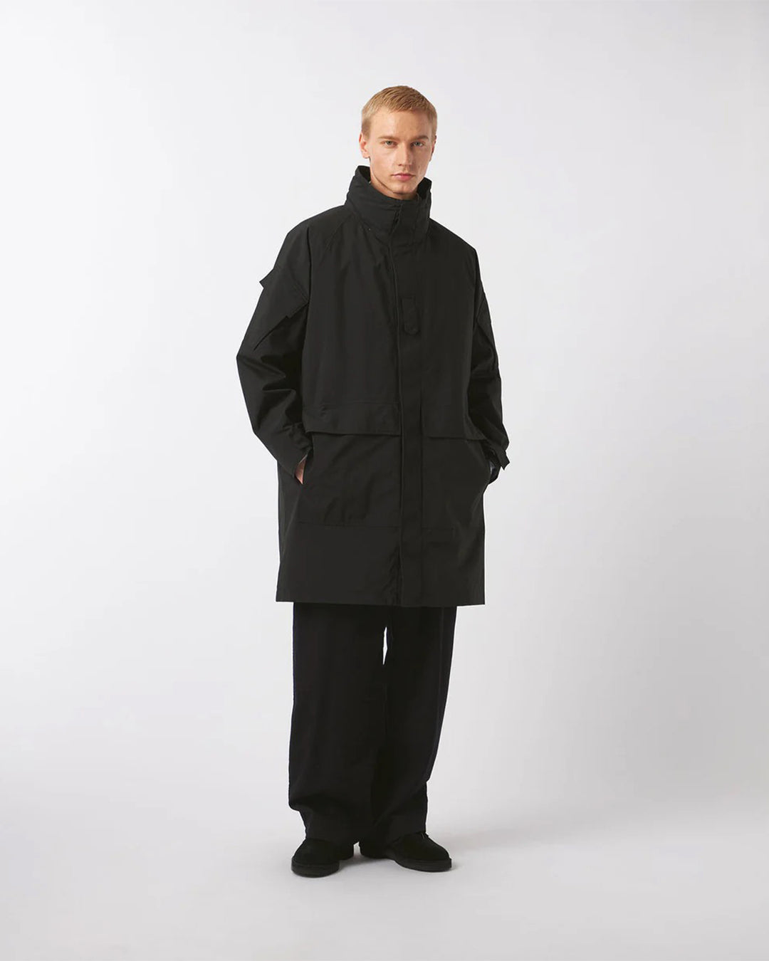 Black 2L NYLON GORE-TEX Cruiser Coat