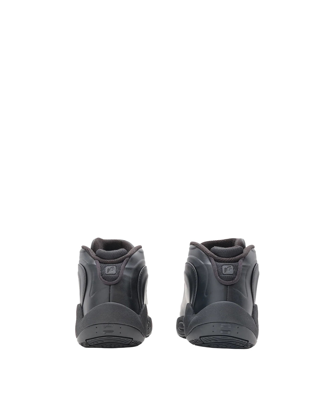 Black New Balance P400 Sneakers