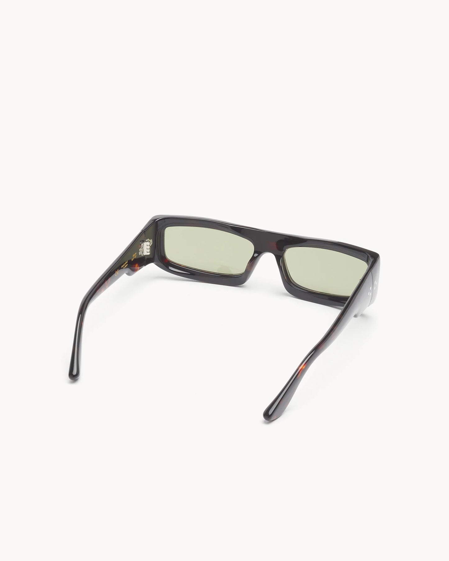 DARYAN Myrrh Acetate with Olive Lens