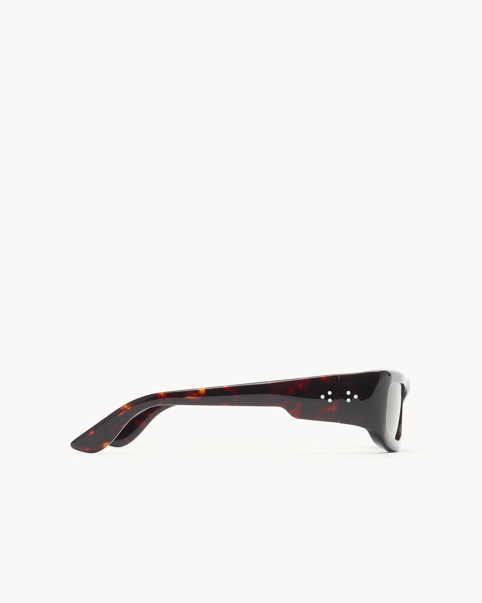 DARYAN Myrrh Acetate with Olive Lens