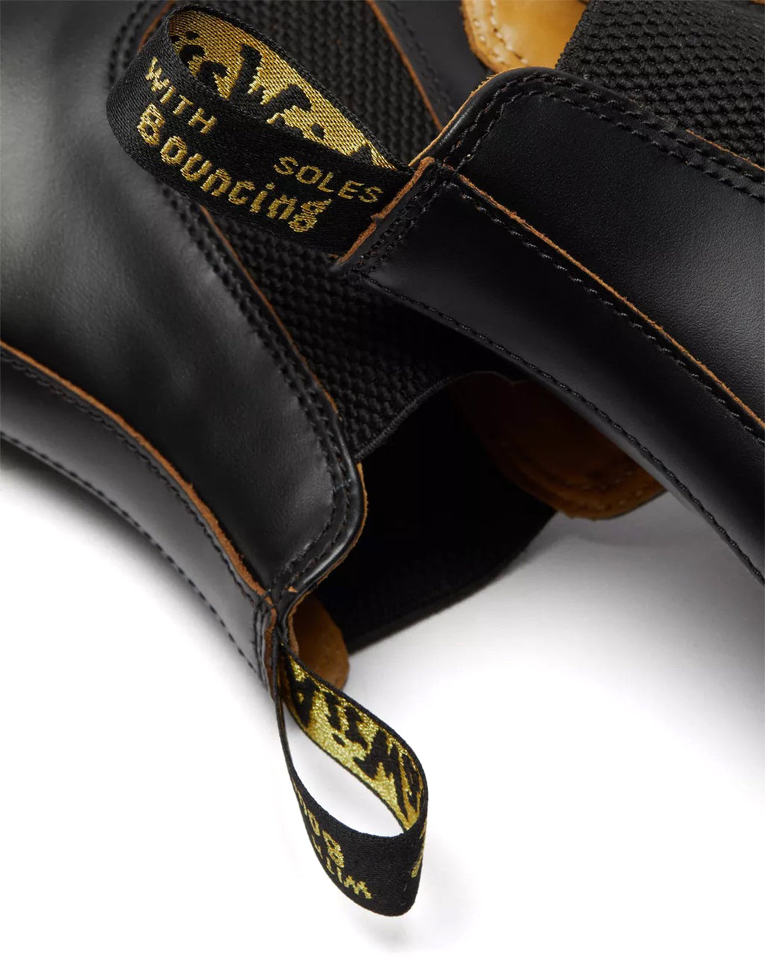 Black Quilon 2976 Vintage Made in England Chelsea Boots