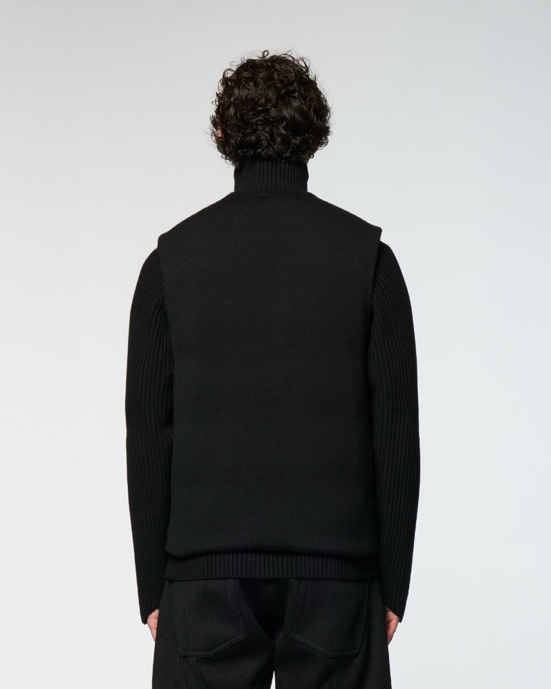 Black Umar Puffer Gilet