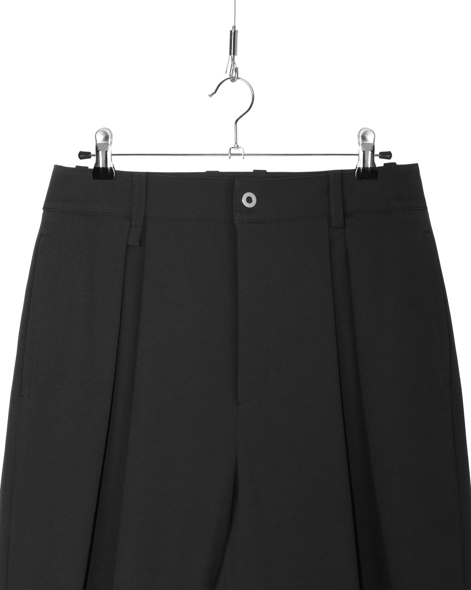 Black Carefree Two Tuck Wide Leg Pants