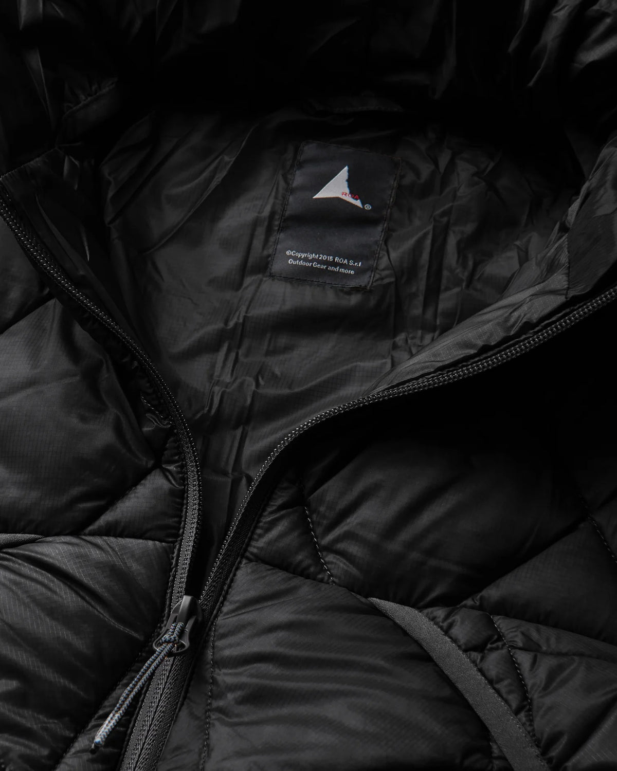 Black Nuna 800 Fill Power Hooded Down Jacket