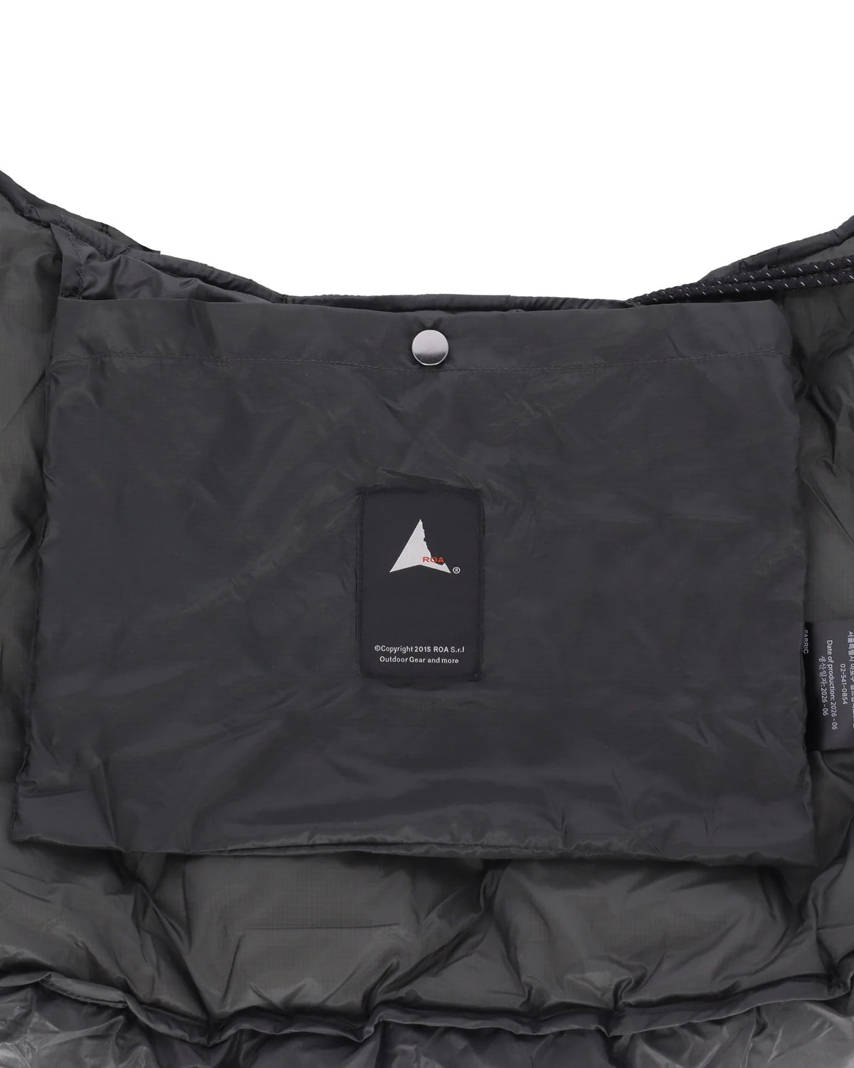 Black Nuna Packable Bag