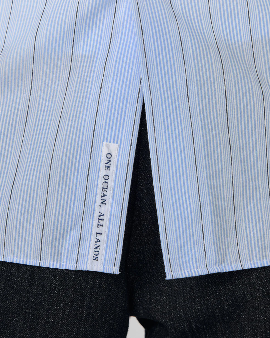 Sax Regular Collar Stripe Wind Shirt